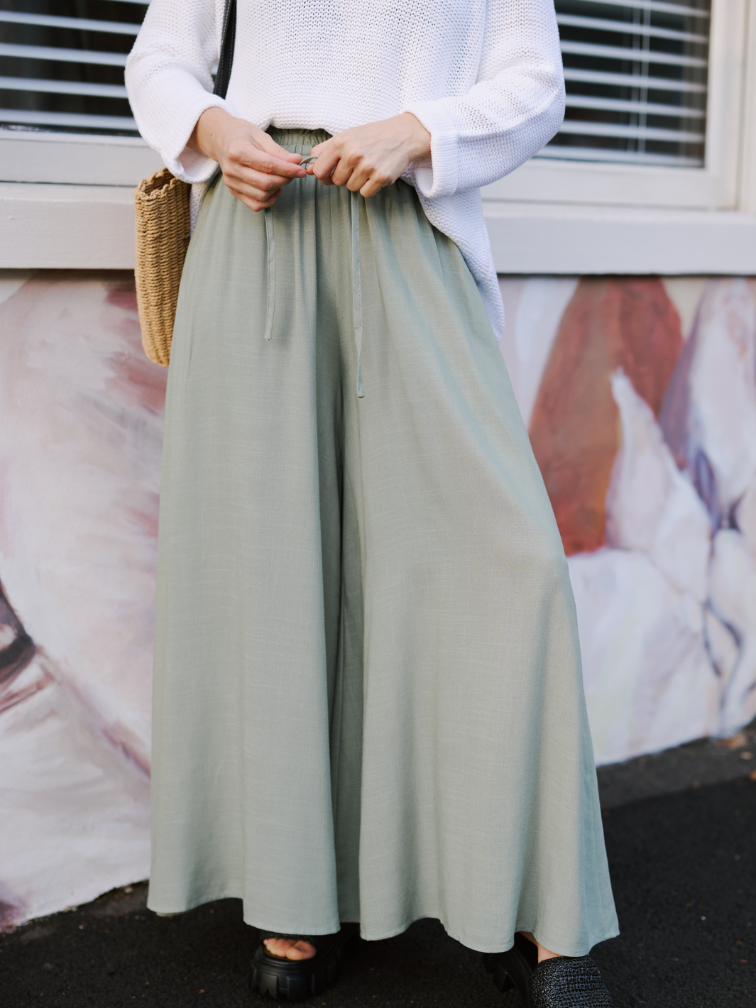 ICONIC WIDE LEG