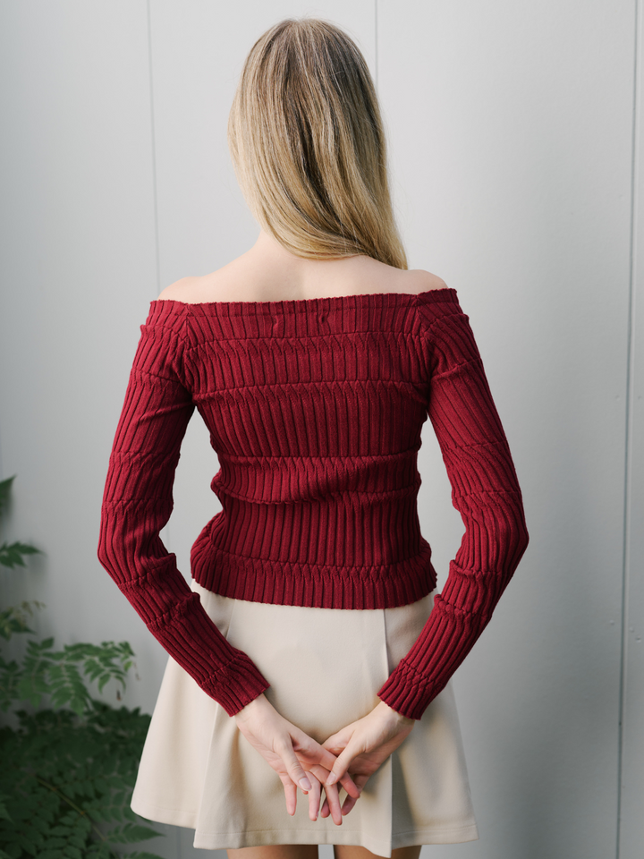 MERLOT KNIT TOP
