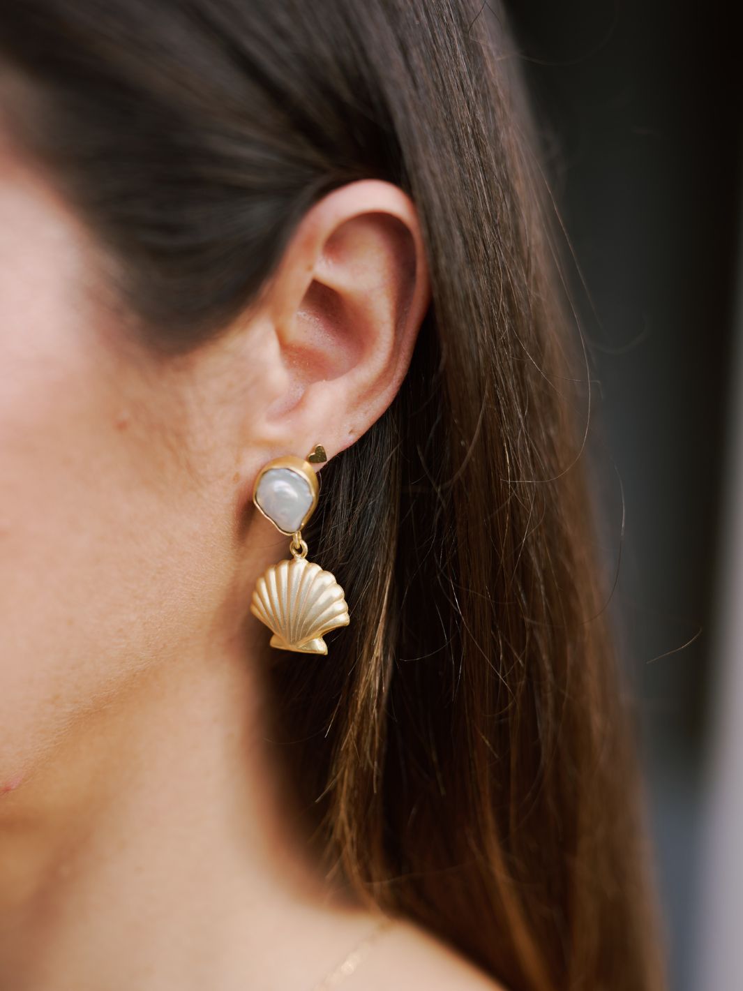ADELLA PEARL EARRINGS
