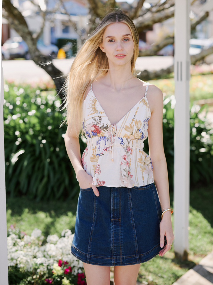 LOVE STORY TOP