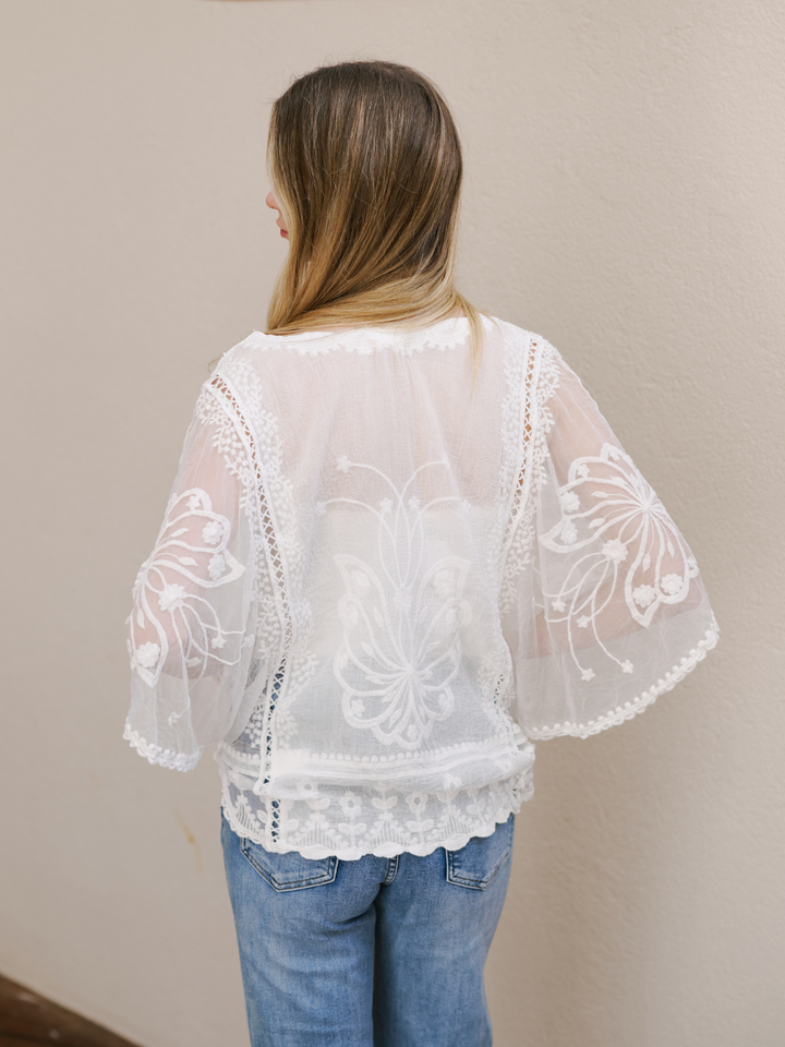 MARIS LACE TOP