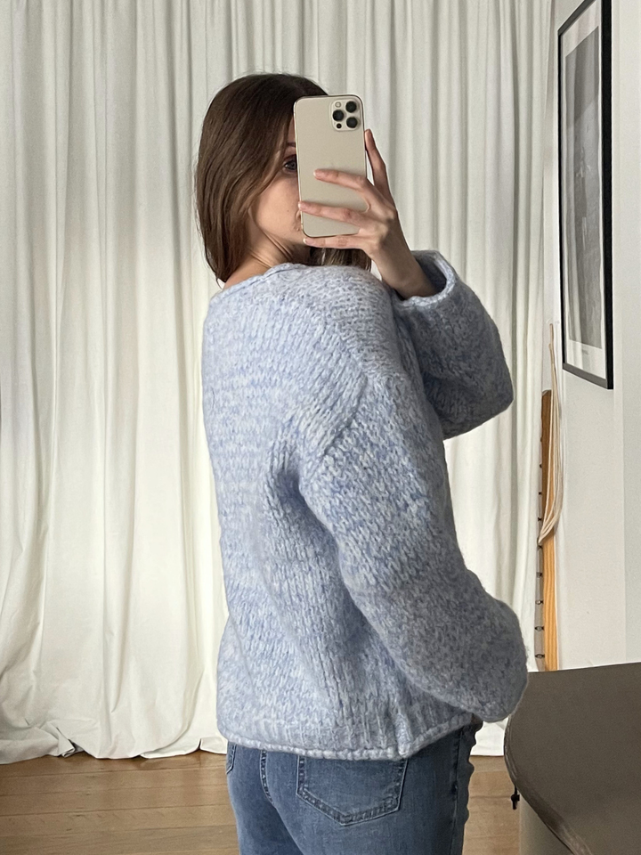 FAYE FLUFFY KNIT