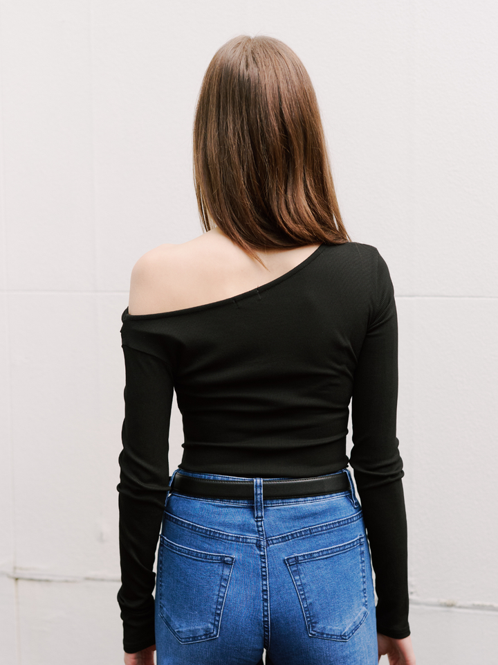 OFF SHOULDER L/S