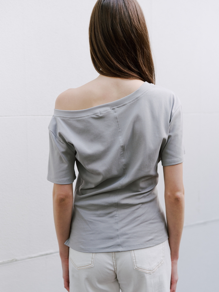 ONE SHOULDER TEE