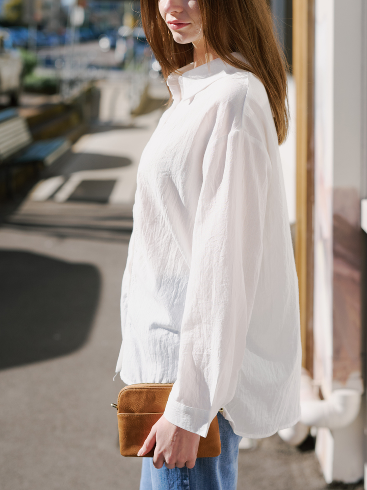 OVERSIZED TRIM BLOUSE