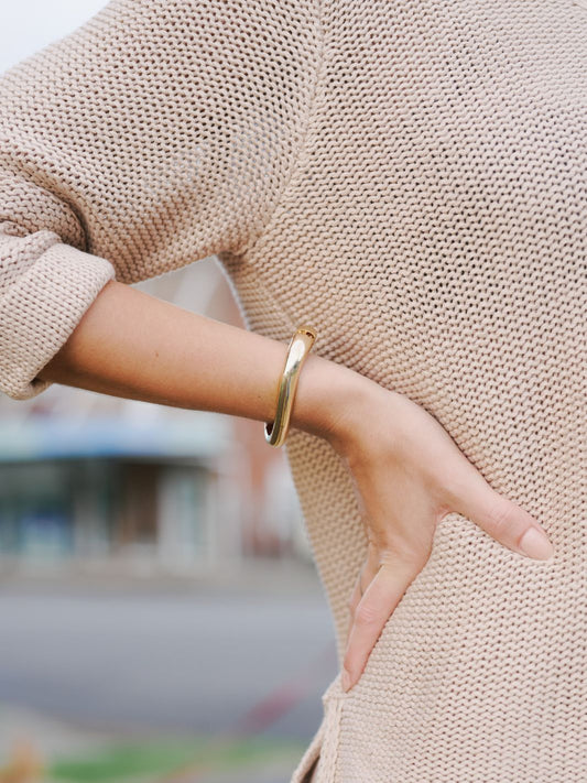 URLA BANGLE