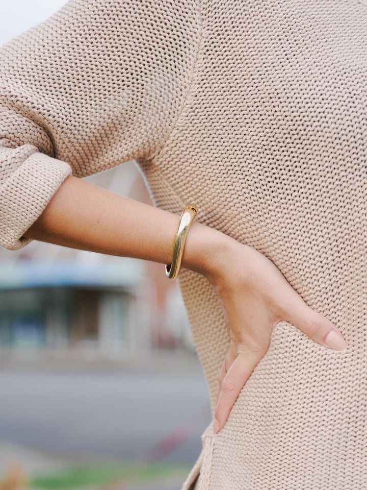 URLA BANGLE