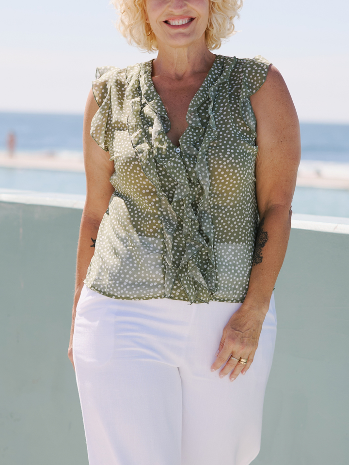 HADLEY POLKA SLEEVELESS BLOUSE