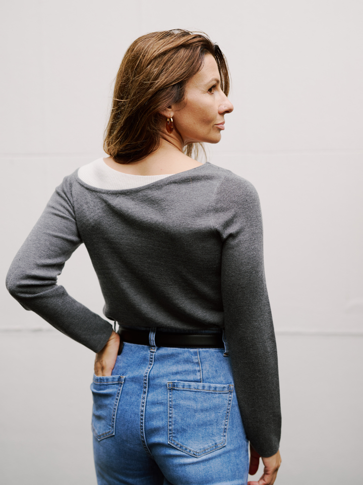 Free Size Grey Off-shoulder Knit