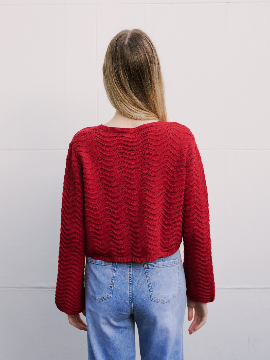 SML Cherry Oyster Crop Knit